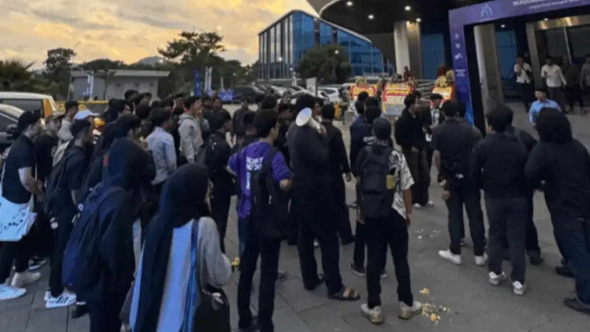 Mahasiswa UNJANI Tolak Kampus Jadi Arena Politik, Presiden BEM Desak KNPI Minta Maaf