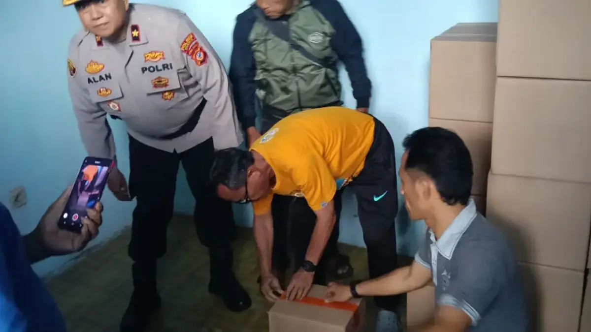 Polres Ciamis Gagalkan Peredaran 1.200 Botol Miras Jelang Nataru, Dua Rumah Kontrakan Digerebek