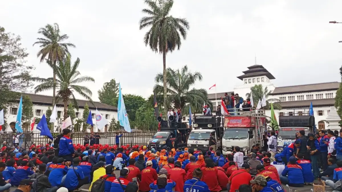 Buruh Minta Dedi Mulyadi Tak Ubah Usulan Upah dari Kota dan Kabupaten