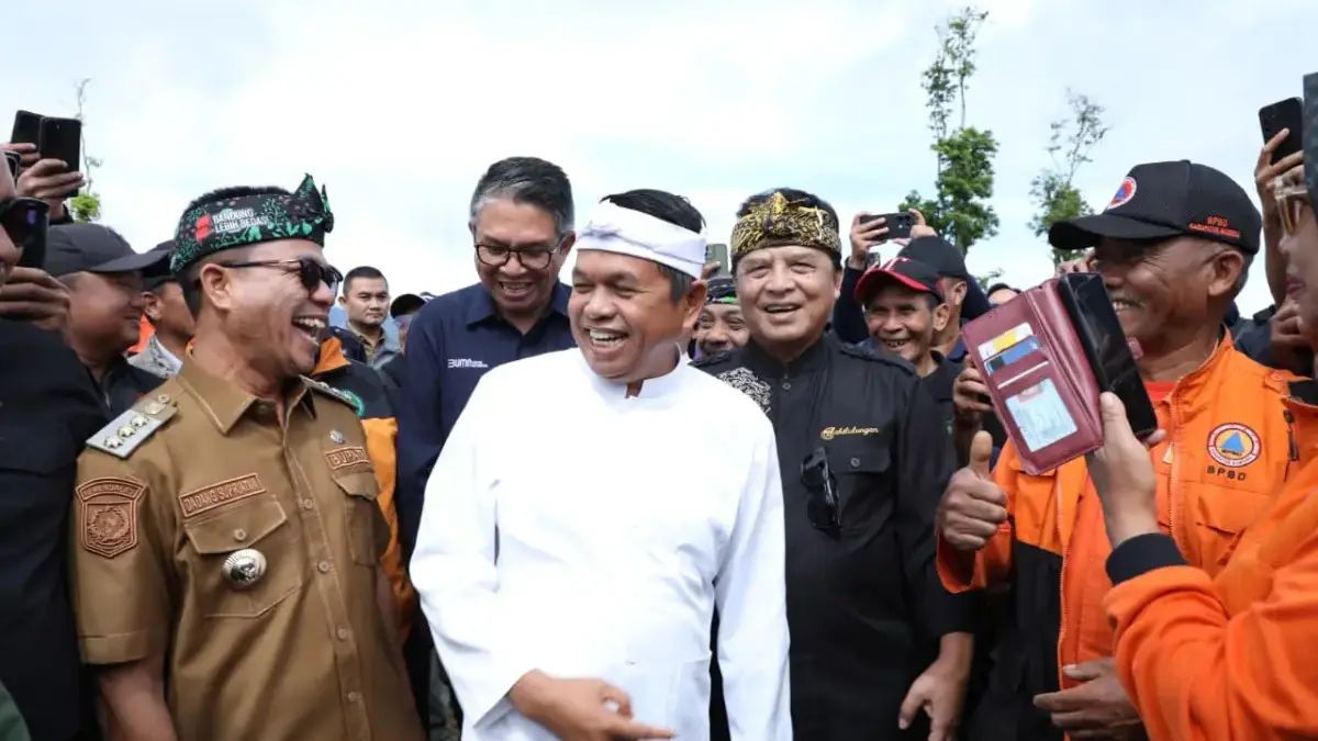 Gunakan Pesawat, Kang DS: 5,2 Juta Bibit Biji-bijian Buah-buahan Siap Ditebar di Kabupaten Bandung Gunakan Pesawat, Kang DS: 5,2 Juta Bibit Biji-bijian Buah-buahan Siap Ditebar di Kabupaten Bandung