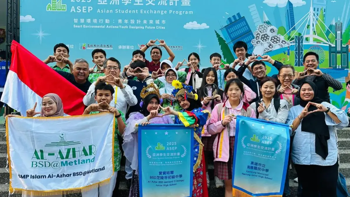 Bikin Bangga! SMP Islam Al Azhar BSD@Cileungsi Raih Platinum Award di Taiwan Foto : SMP Islam Al Azhar BSD@Cileungsi