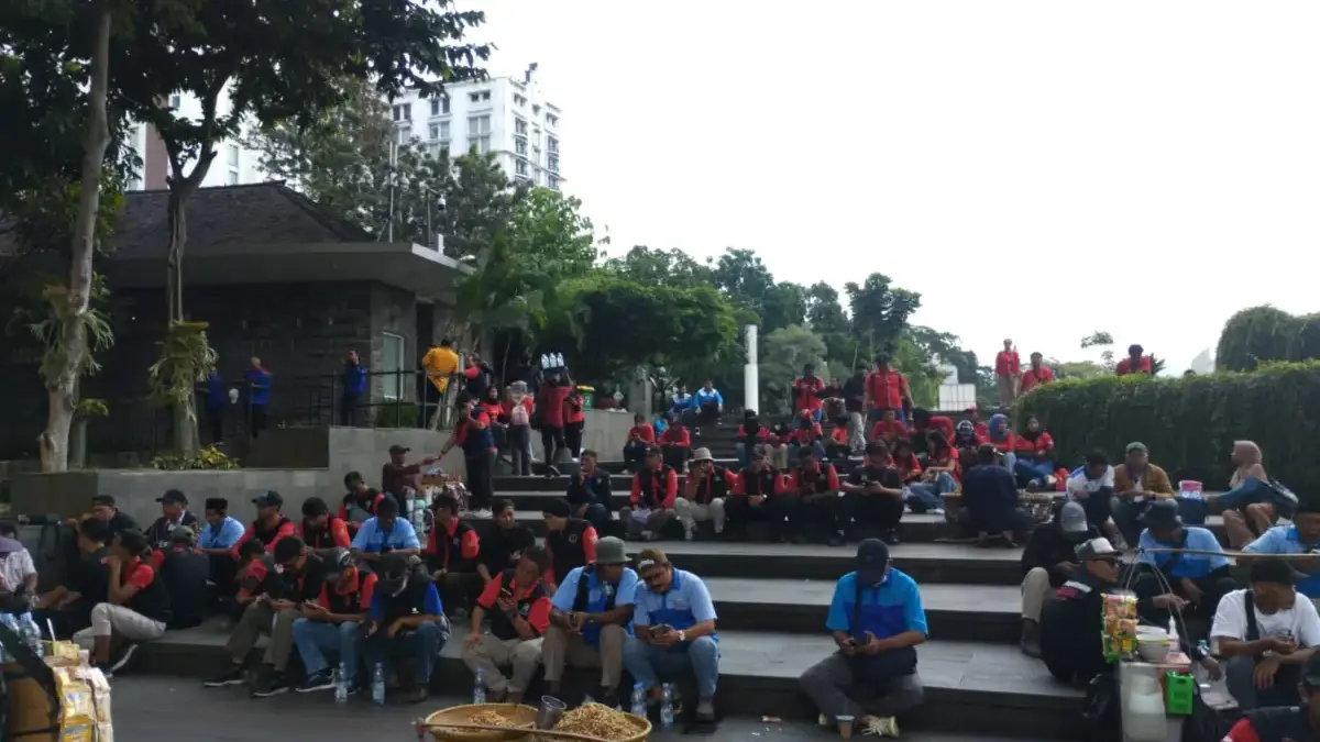 Penetapan UMSK 2026 Diprotes, Buruh Jawa Barat Bakal Unjuk Rasa Lagi Penetapan UMSK 2026 Diprotes, Buruh Jawa Barat Bakal Unjuk Rasa Lagi