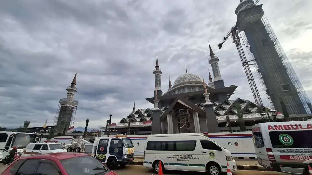Masjid Raya Nurul Wathon Bakal Dilengkapi Hotel dan Asrama Haji, Ini Tanggapan Eks Bupati Bogor Nurhayanti Masjid Raya Nurul Wathon Bakal Dilengkapi Hotel dan Asrama Haji, Ini Tanggapan Eks Bupati Bogor Nurhaynati