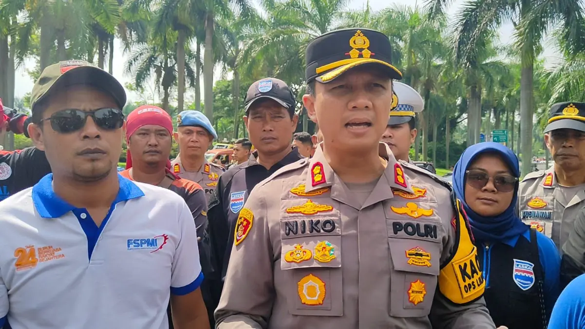 Amankan Libur Akhir Tahun, Polres Cimahi Awasi Ketat Tarif Parkir Wisata Amankan Libur Akhir Tahun, Polres Cimahi Awasi Ketat Tarif Parkir Wisata