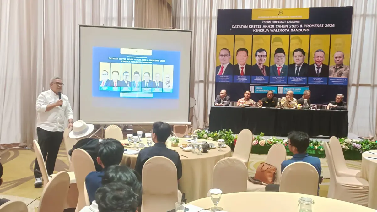 IPRC Adakan Forum Profesor Bandung, Refleksi Akhir Tahun Kinerja Wali Kota Forum Profesor