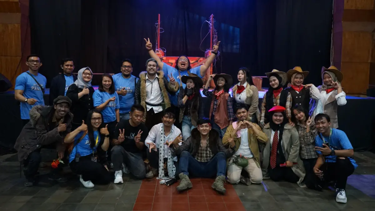 Pementasan teater K’Clak. Foto : Teater Prabu