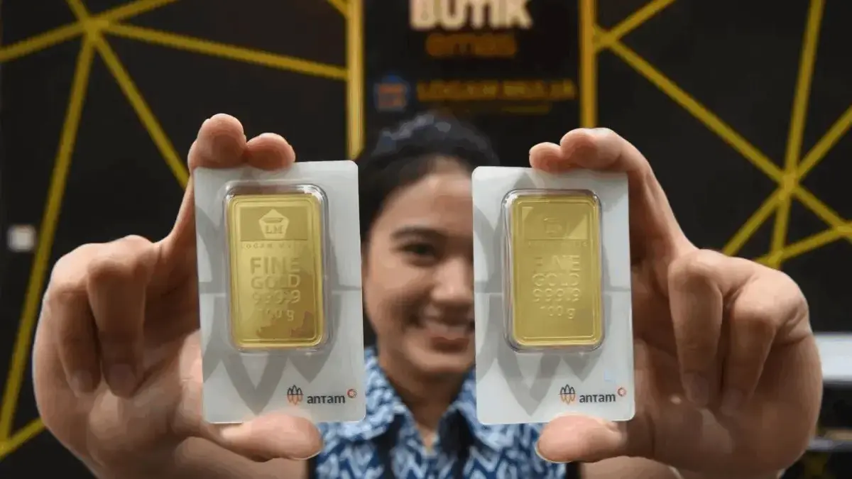Harga Emas Antam Hari ini 19 Desember 2025 Merosot Rp4.000, Cek Detail Daftar Harganya