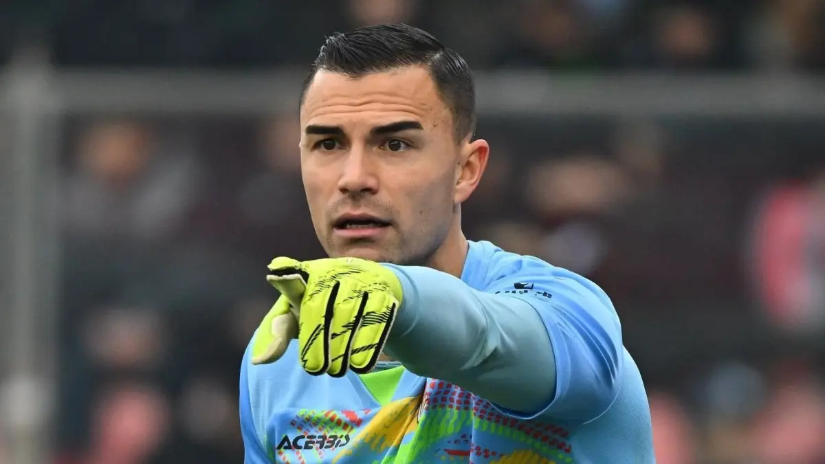Penjaga Gawang Berlabel Timnas Indonesia Ini Catatkan 4 Cleansheet di Serie A