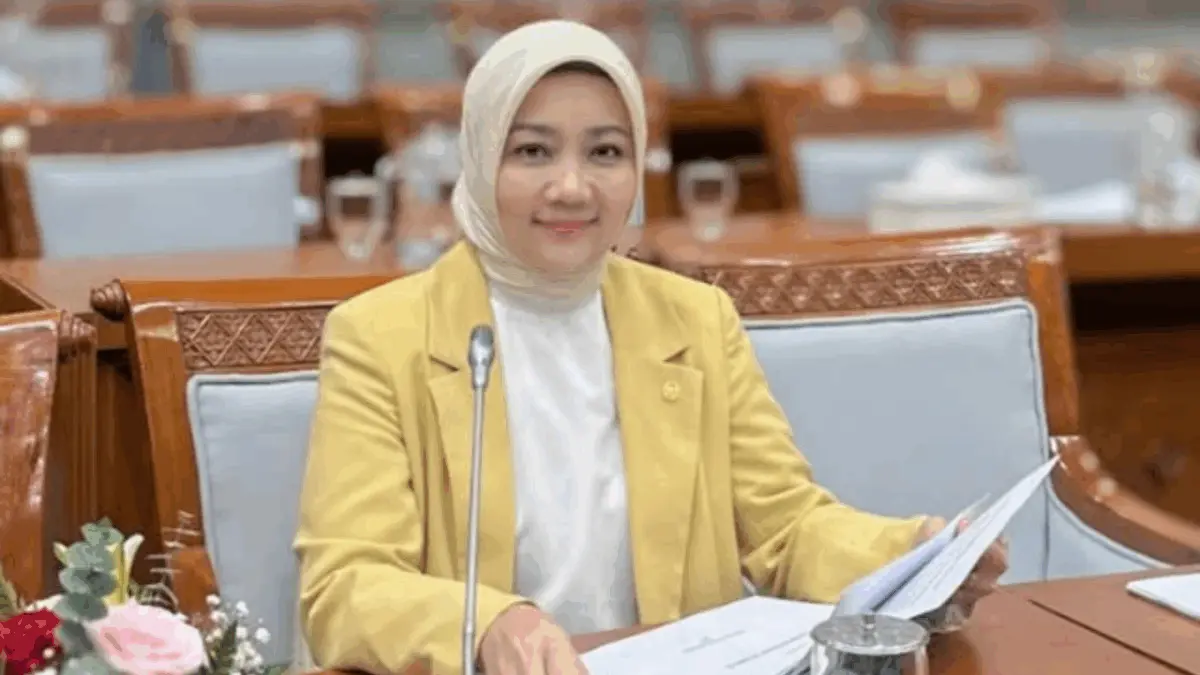 Sidang Lanjutan Gugatan Cerai Digelar, Atalia Praratya Hadir di Pengadilan Agama Bandung Atalia Praratya hadir di siang perceraian
