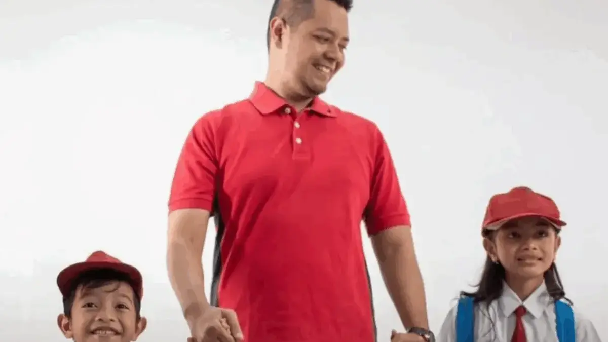 Gerakan Ayah Mengambil Rapor ke Sekolah Diluncurkan BKKBN