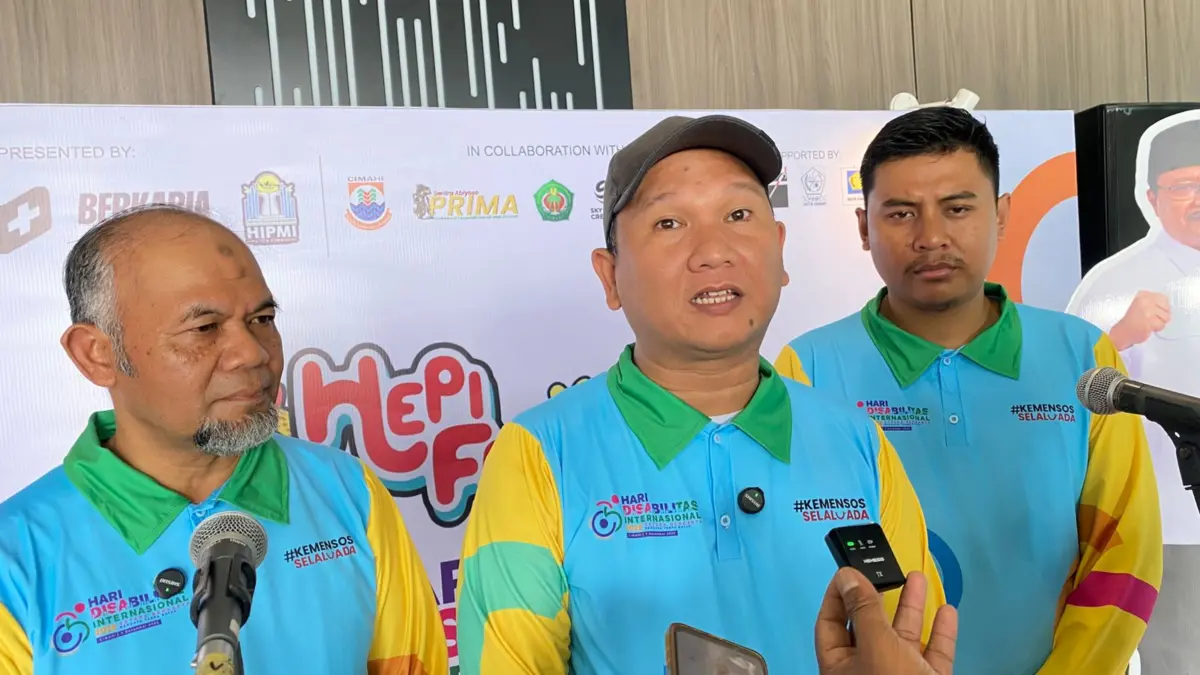 Sedikitnya 1.000 peserta Disabilitas Meriahkan Kegiatan Fun walk di Peringatan HDI Tingkat Kota Cimahi Hari Disabilitas Internasional