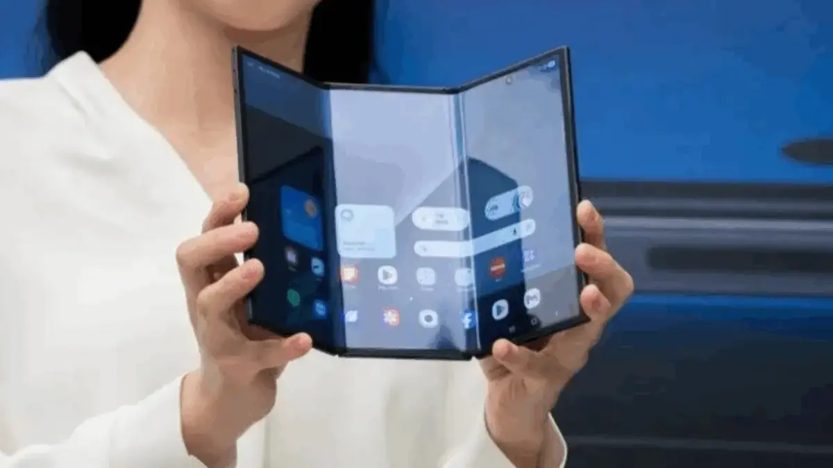 Ngeri! Samsung Galaxy Z TriFold Mampu Buka Tutup 200.000 Kali