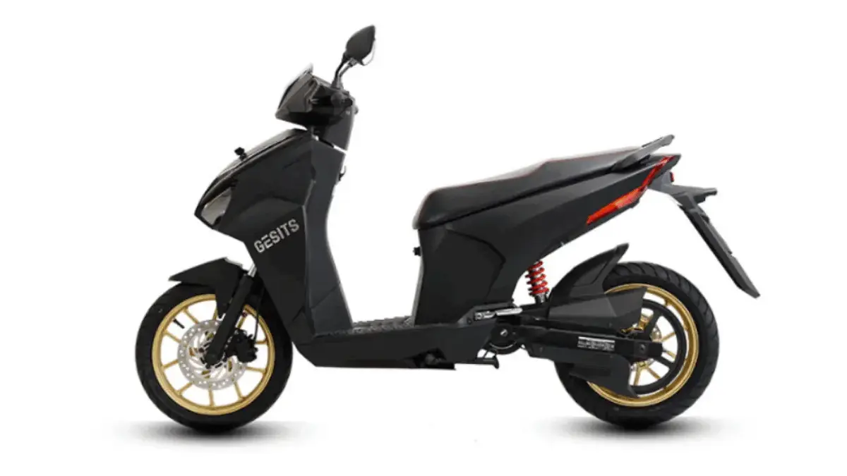 5 rekomendasi motor listrik yang aman terobos banjir