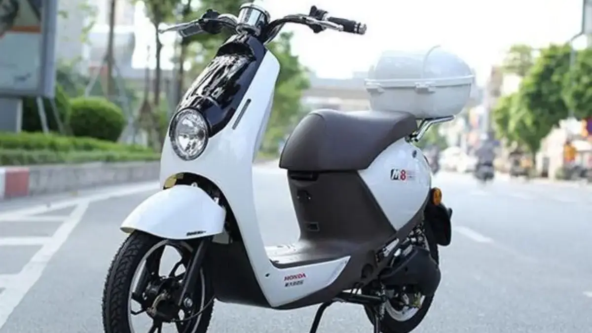 ilustrasi motor Honda listrik