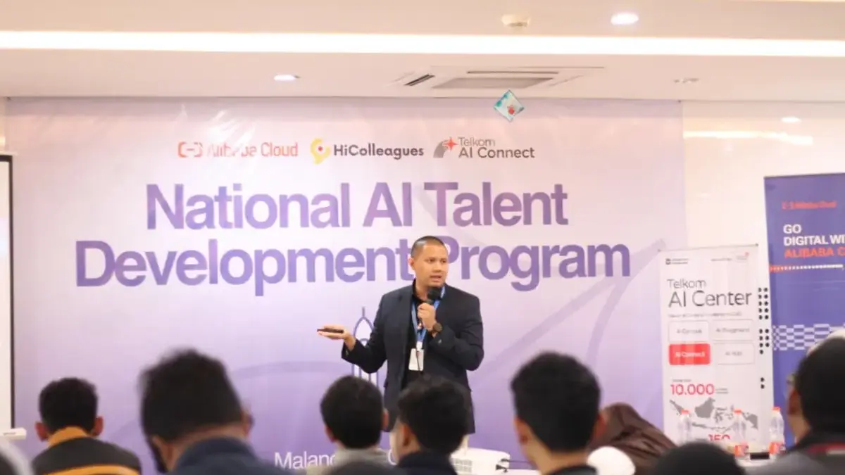 Lebih dari 500 talenta digital berkolaborasi dalam AI Talent Development Roadshow di 5 kota di Indonesia.