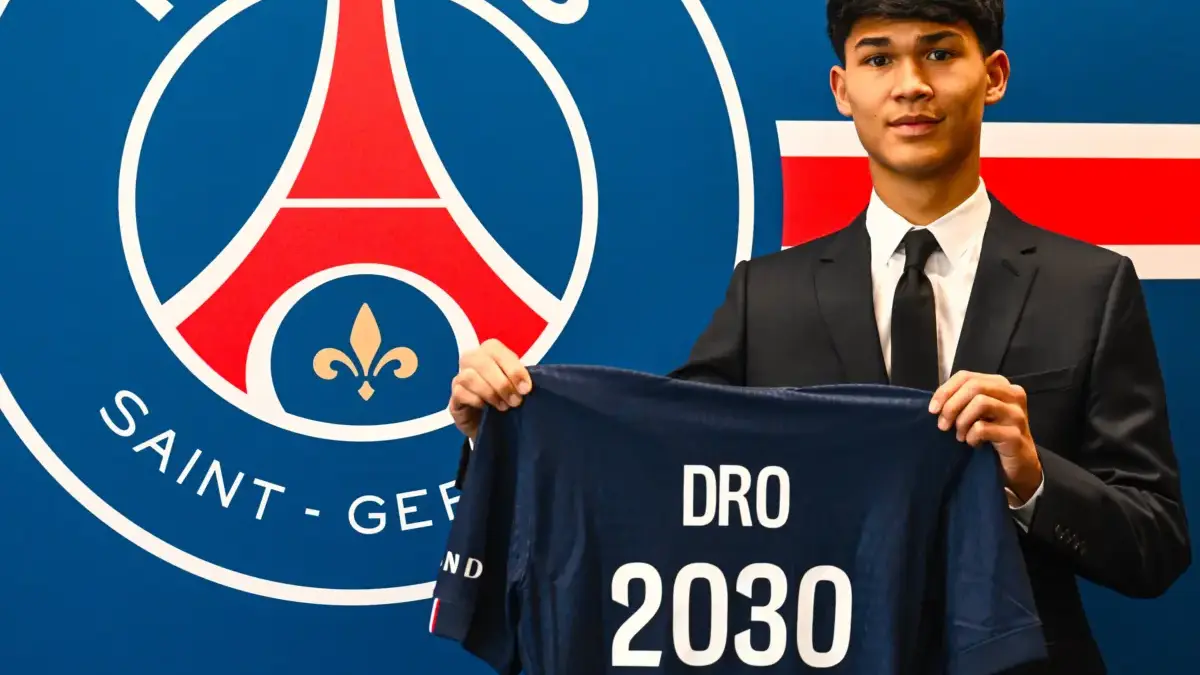Profil Dro Fernandez, Gelandang Muda Barcelona yang Resmi Gabung PSG Profil Dro Fernandez, Gelandang Muda Barcelona yang Resmi Gabung PSG