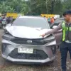 Akibat Ekskavator Lepas dari Trailer Terjadi Kecelakaan Beruntung di Jonggol Bogor, 5 Orang Alami Luka Ringan