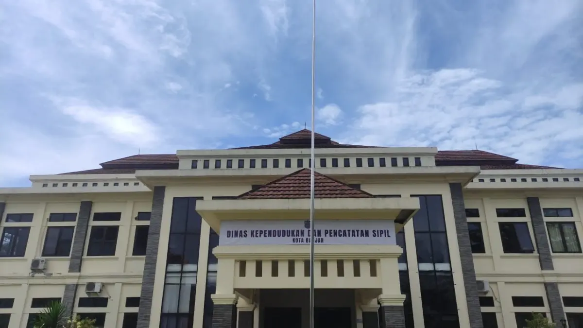 Disdukcapil Kota Banjar Resmi Berpindah Menempati Gedung Eks Pengadilan Negeri Disdukcapil Kota Banjar Resmi Berpindah Menempati Gedung Eks Pengadilan Negeri