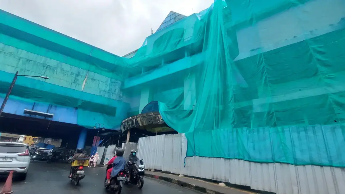 Tahap Awal Pembongkaran Pasar dan Plaza Bogor Dimulai, Pembongkaran Struktur Utama Masih Tunggu Izin PUPR 