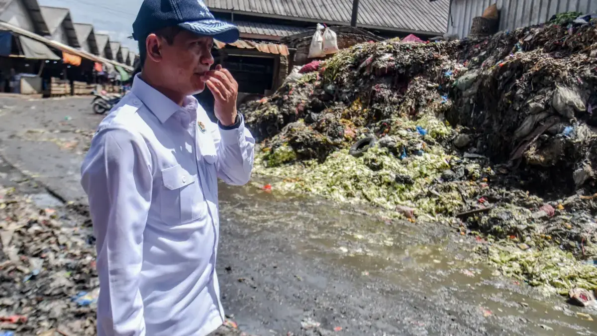 Ada Potensi Pidana, Menteri LH Respons Timbulan Sampah di Pasar Caringin