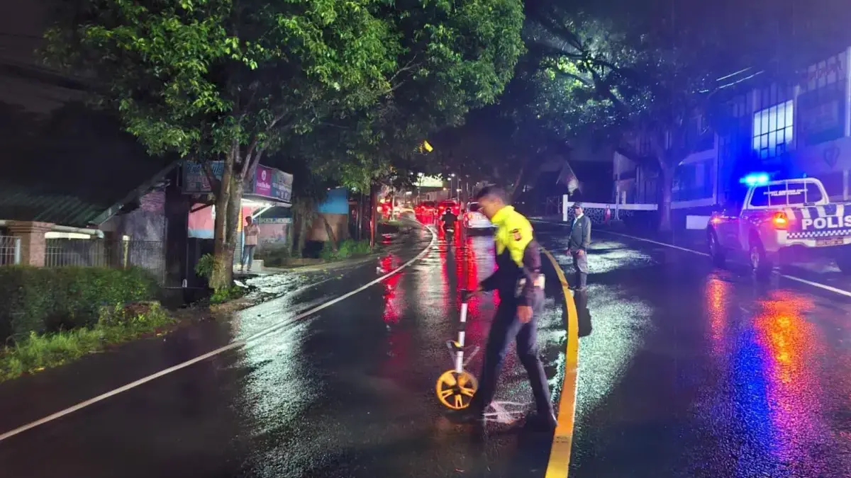 Usai Dibujuk Istri, Sopir Angkot yang Tabrak Pejalan Kaki di Puncak Serahkan Diri ke Polisi 