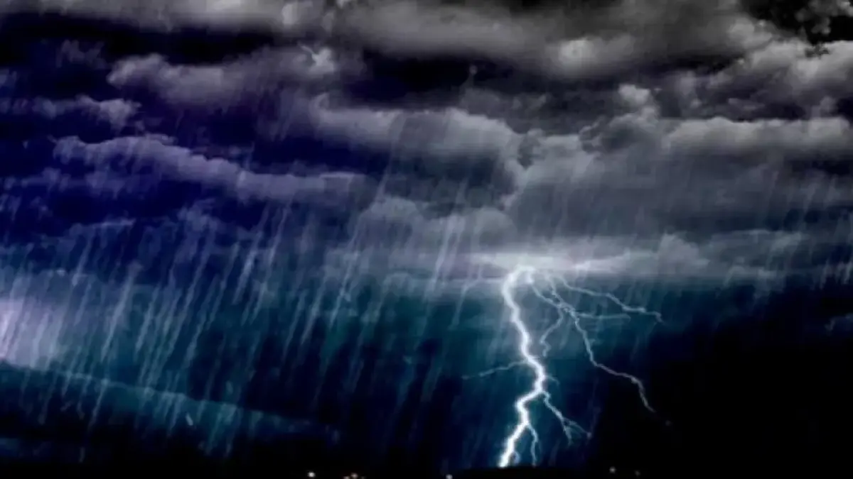 Hujan Lebat Mengintai Bogor, BMKG Tetapkan Status Waspada BMKG Tetapkan Status Waspada hingga Siaga di Bogor, Warga Diimbau Selalu Waspada