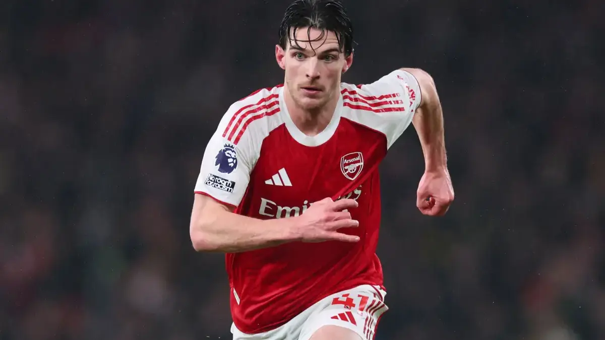 Kekurangan Declan Rice Terbongkar usai Laga vs MU: Harus Main Seperti Preman Bukan Good Boy Declan Rice.