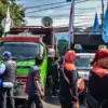 Tak Terima Penetapan UMSK, Buruh Geruduk Kantor Disnakertrans Jabar