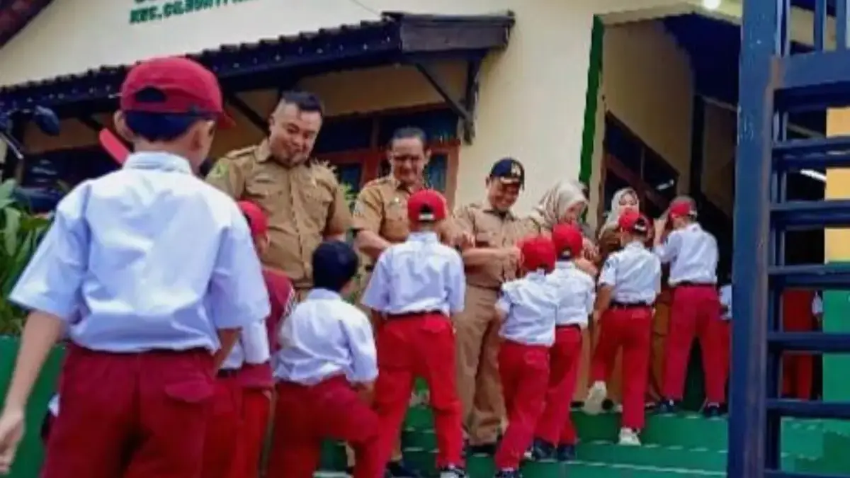 Perkuat Pendidikan Karakter, Bupati Bandung Canangkan Gerakan Bersama Edukasi SAPA BEDAS di Seluruh Sekolah
