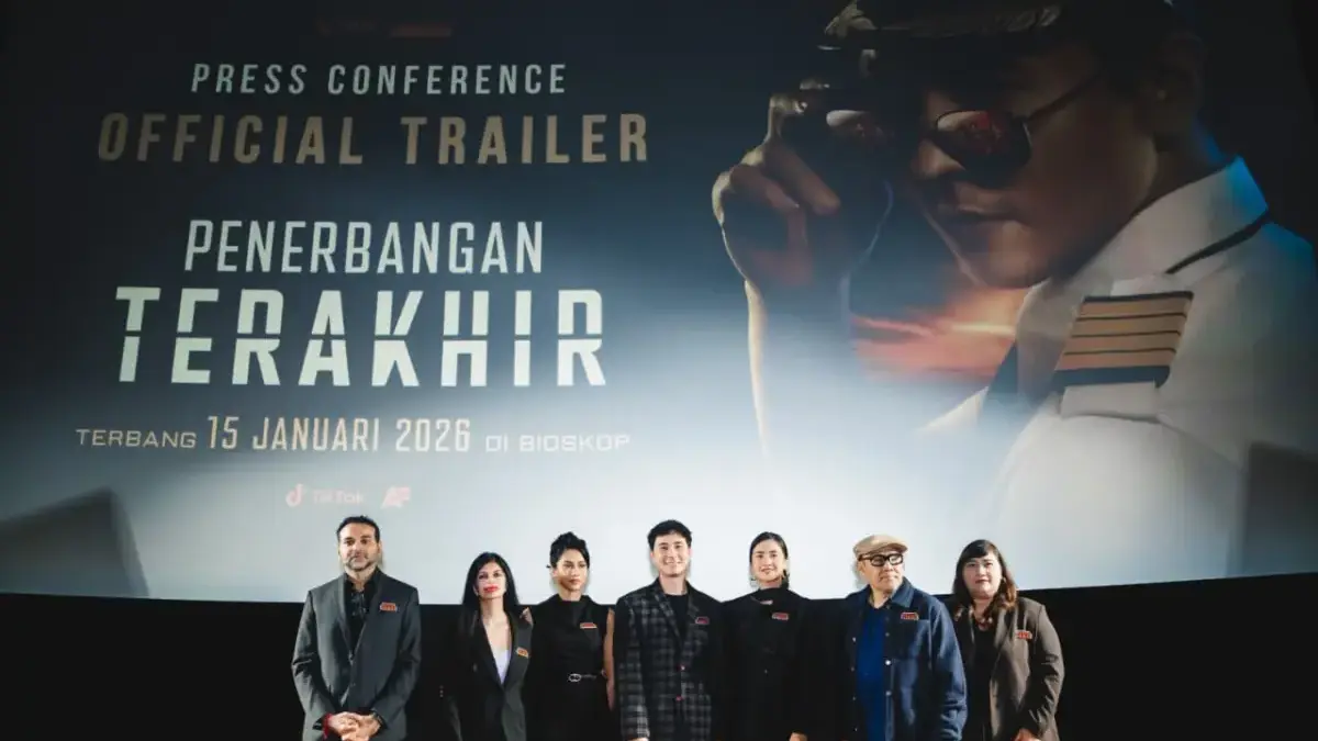 Film Penerbangan Terakhir Ajak Perempuan di 10 Kota Terhindar Modus Cowok Berseragam! Film Penerbangan Terakhir Ajak Perempuan di 10 Kota Terhindar Modus Cowok Berseragam!