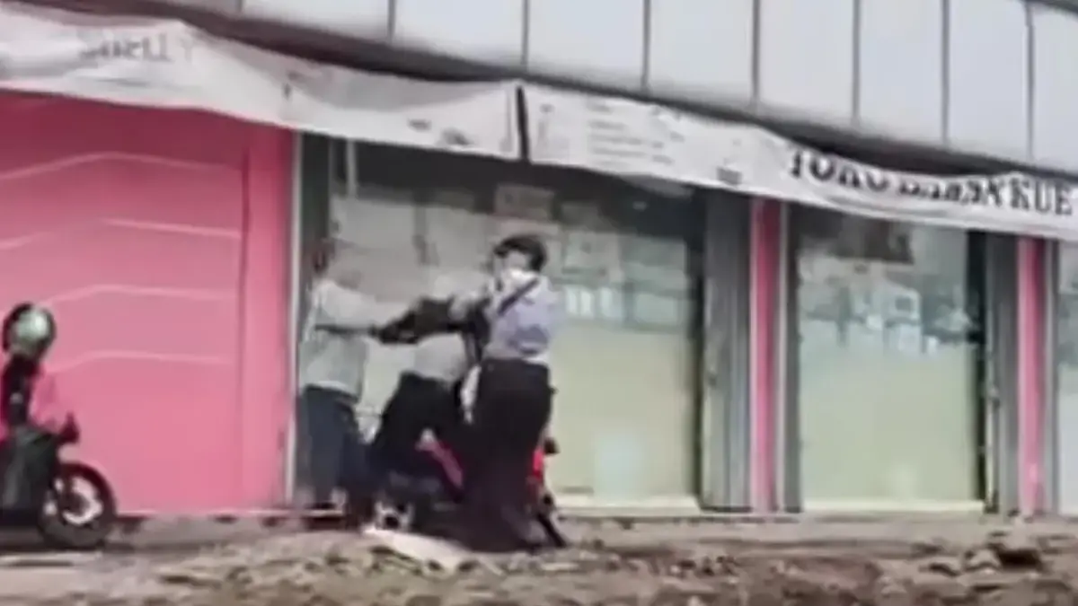 Aksi Pencurian Gelang Emas di Pasar Cibinong Digagalkan Warga, Pelaku Diseret ke Polsek