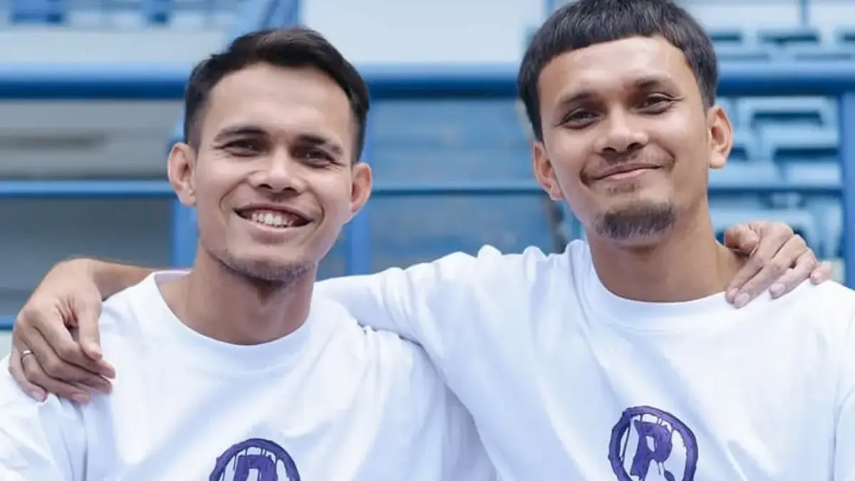 Tinggalkan Persib Bandung, Duo Hehanussa Gabung Persik Kediri Tinggalkan Persib Bandung, Duo Hehanussa Gabung Persik Kediri