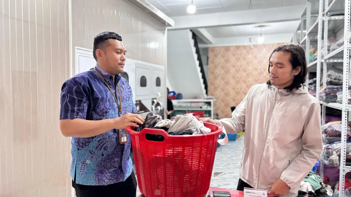 KUR BRI Dorong UMKM Kabanjahe Naik Kelas, dari Usaha Es Buah Menjadi Laundry Express KUR BRI Dorong UMKM Kabanjahe Naik Kelas, dari Usaha Es Buah Menjadi Laundry Express