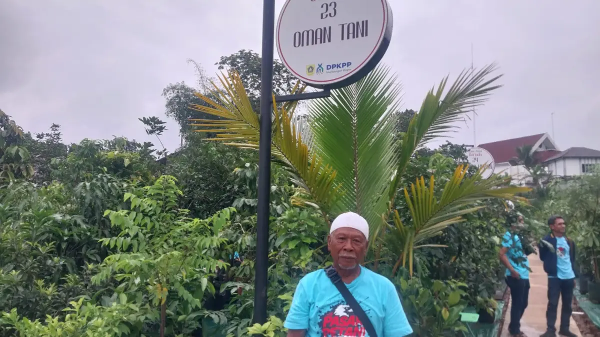Tak Lagi Sepi Harapan, Petani Bogor Sambut Hadirnya Pasar Petani Garuda Petani Tanaman Hias dan Buah, Oman saat ditemui di Pasar Petani Garuda