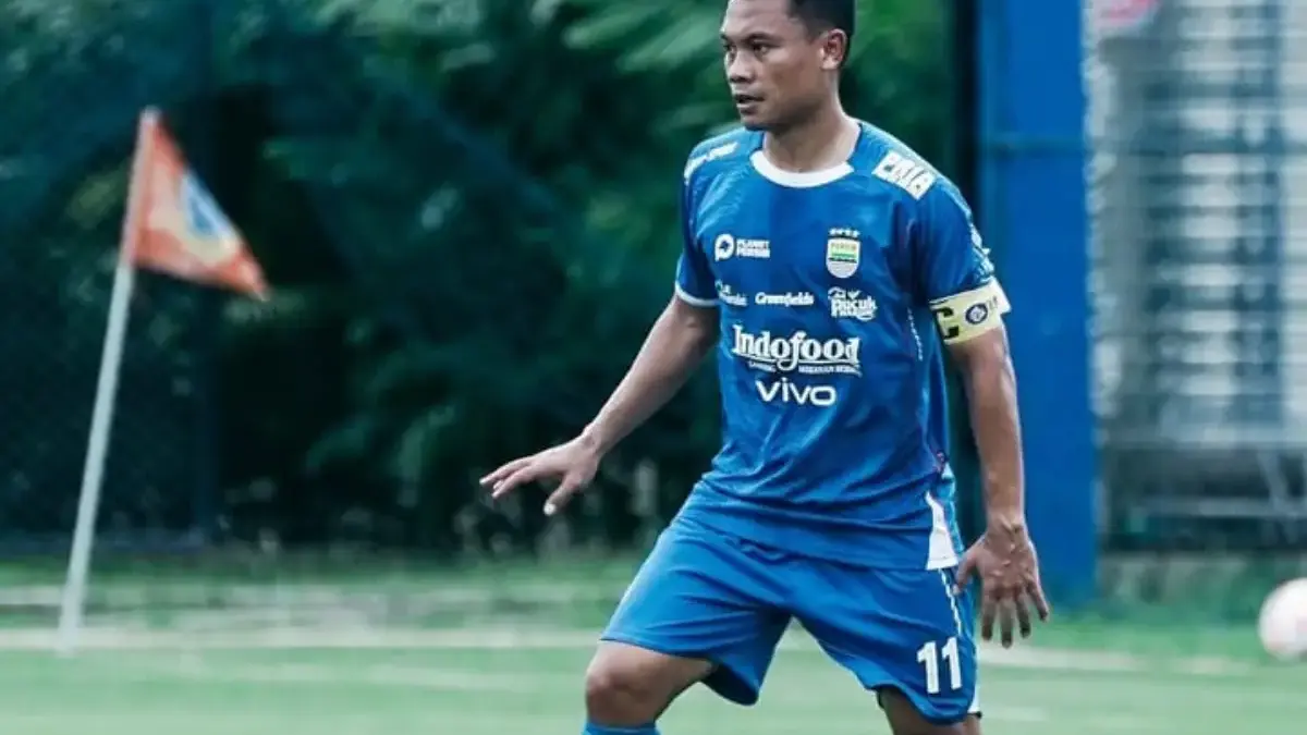 Dedi Kusnandar Kembali ke Pelukan Persib Bandung, Benarkah? Dedi Kusnandar Kembali ke Pelukan Persib Bandung, Benarkah?
