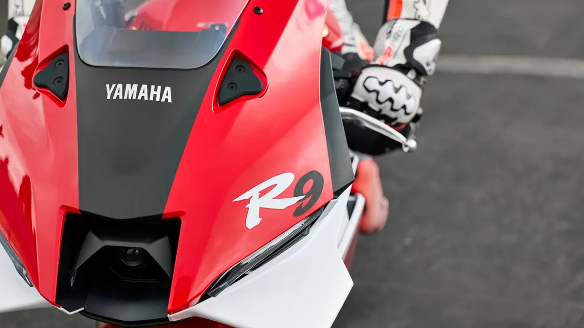 Yamaha YZF-R9 ABS 2026.