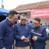 Telkomsel Salurkan Bantuan Sosial dan Pastikan Ketersediaan Jaringan Telekomunikasi Pasca Bencana Longsor di K