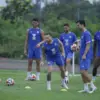 Skuad Persib jalani latihan