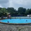 Kolam Renang Mila Kencana yang berada di kawasan GOR Pajajaran, Kota Bogor, yang sudah mulai dapat kembali dig