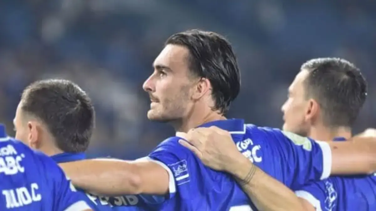 Laga Persib Bandung di Stadion GBLA.