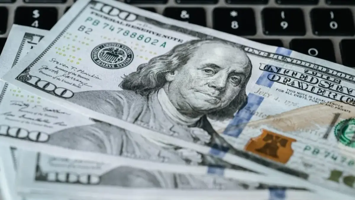 Harga Dolar AS Hari Ini: Menguat Tipis terhadap Rupiah Harga Dolar AS