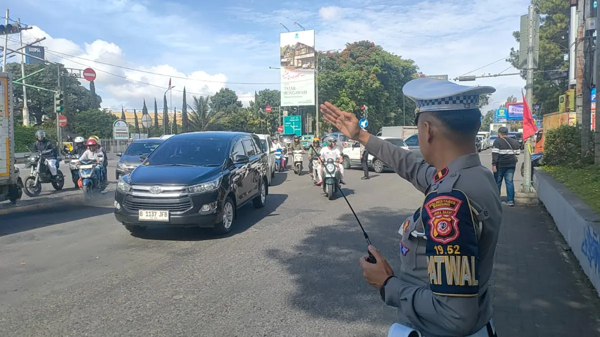 Masuki Libur Panjang Imlek, Polrestabes Bandung Siapkan Skema Antisipasi Titik Rawan Kemacetan Masuki Libur Panjang Imlek, Polrestabes Bandung Siapkan Skema Antisipasi Titik Rawan Kemacetan