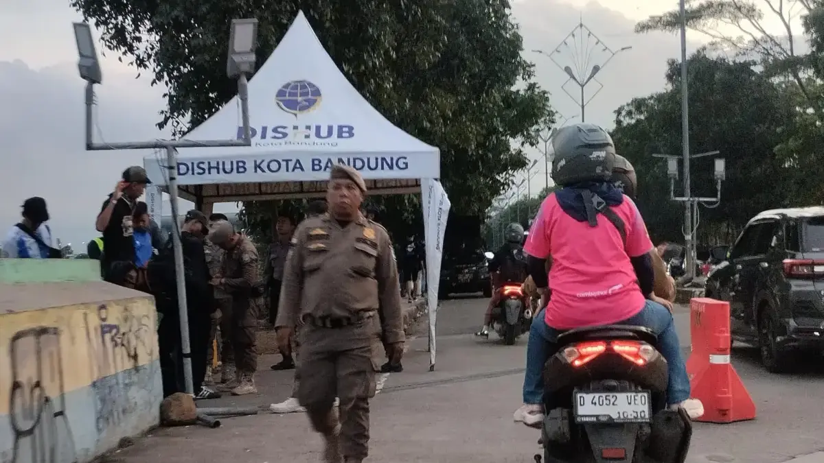 Persiapan Persib Vs Persita: Ribuan Personel Gabungan Disiagakan di GBLA Persiapan Persib Vs Persita: Ribuan Personel Gabungan Disiagakan di GBLA