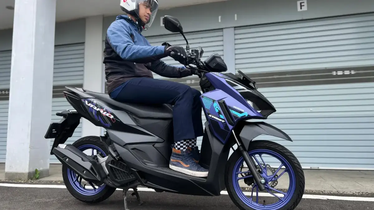 Postur Tubuh yang Baik Saat Naik Motor Tingkatkan Kenyamanan dan Keamanan Postur Tubuh yang Baik Saat Naik Motor Tingkatkan Kenyamanan dan Keamanan