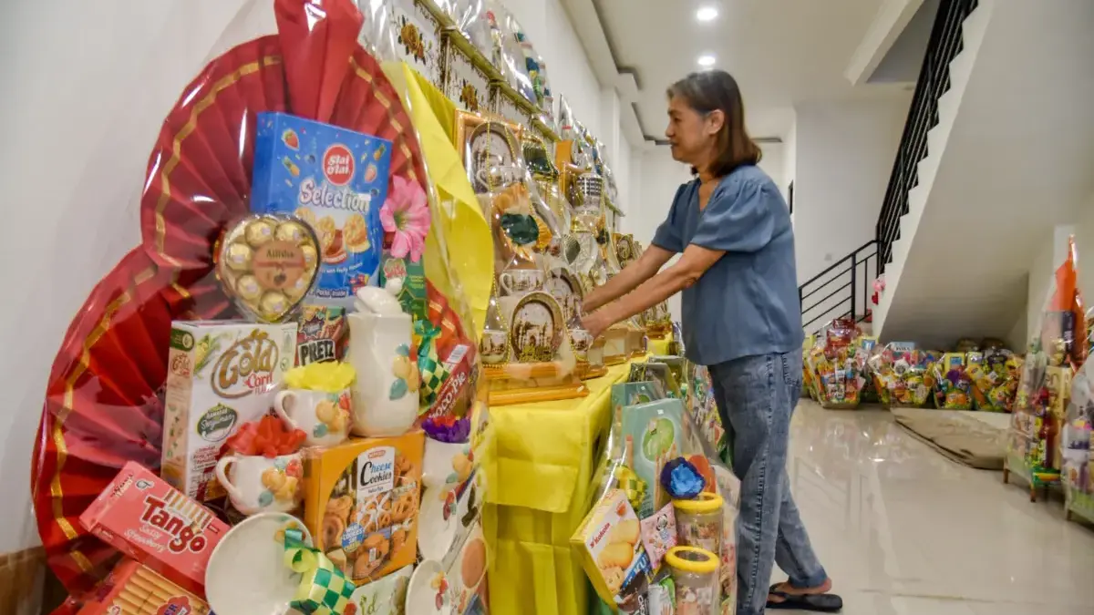 Pedagang Parsel di Buah Batu Bandung Tunggu Lonjakan Jelang Lebaran Pedagang Parsel di Buah Batu Tunggu Lonjakan Jelang Lebaran