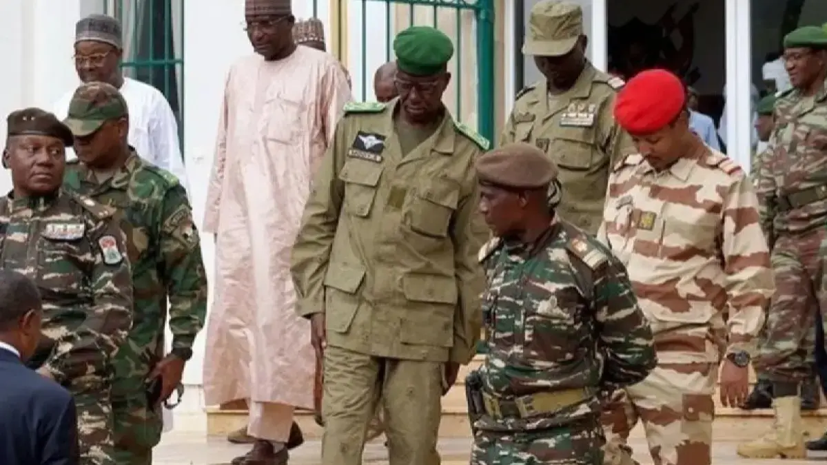 Presiden Niger Tuduh Macron Berupaya Gulingkan Pemerintah, Prancis Bantah Keras Presiden Niger Tuduh Macron Berupaya Gulingkan Pemerintah, Prancis Bantah Keras