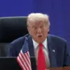 Trump Desak Negosiasi dengan Kanada soal Kompensasi Proyek Jembatan Ontario–Michigan