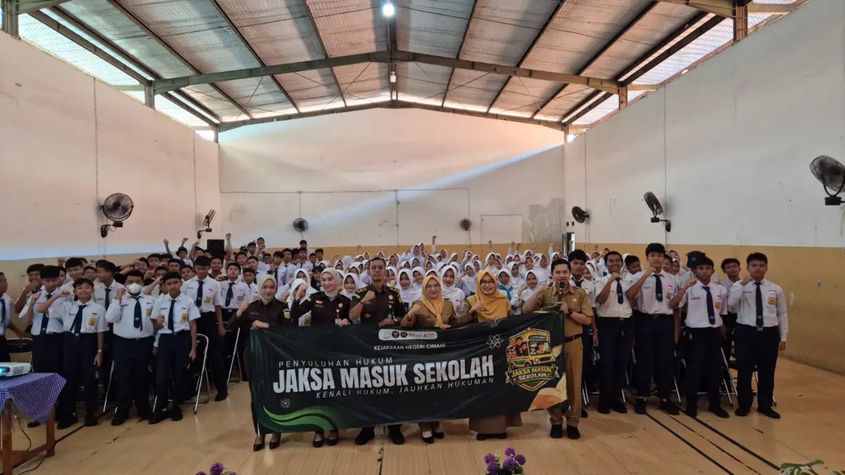 Cegah Bullying hingga Kejahatan Digital, Kejaksaan Negeri Cimahi Hadir Melalui Program JMS di SMPN 3 Cimahi Cegah Bullying hingga Kejahatan Digital, Kejaksaan Negeri Cimahi Hadir Melalui Program JMS di SMPN 3 Cimahi