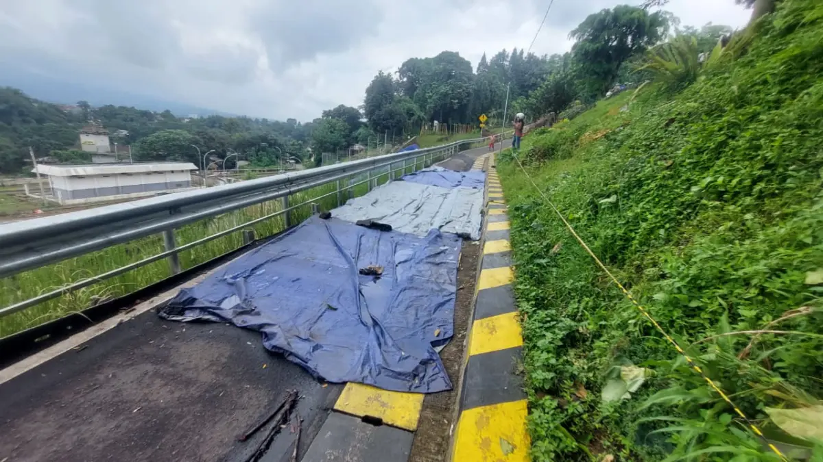 Imbas Retakan di Jalan Saleh Danasasmita Batutulis, Dedie Rachim Instruksikan Persiapkan Jalur Alternatif 