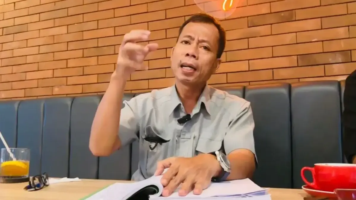 Kasus Tunjangan DPRD Banjar: Dari Rp3,5 M DRK Terima Rp131 Juta, Pihak Mana yang Ikut Bertanggungjawab? Penasihan hukum Dadang Ramdhan Kalyubi (DRK), Kukun Abdul Syakur Munawar SH MH saat memberikan keterangan kepa